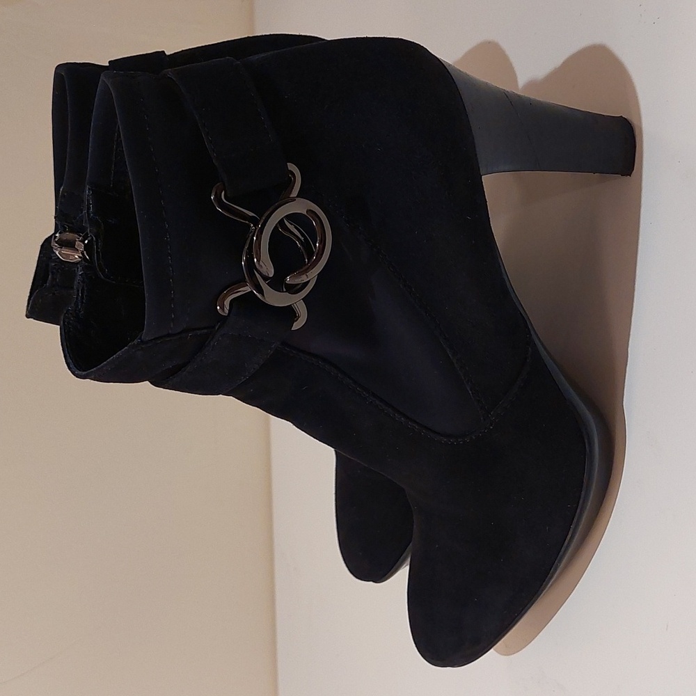 Aquatalia Black Suede Heeled Ankle Boots